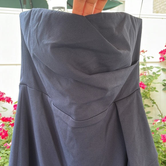 Dress The Population - Liv Ruffled Midi-Dress - Picture 7 of 14